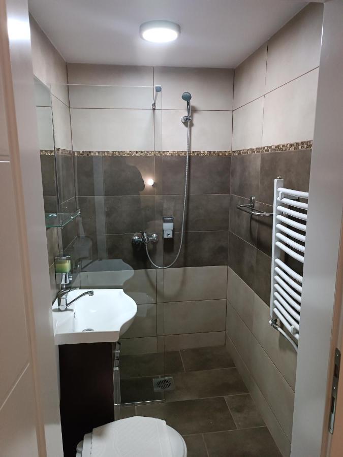 V & V Villa Lalince Ngoại thất bức ảnh
