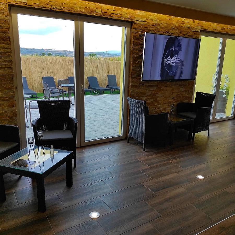 V & V Villa Lalince Ngoại thất bức ảnh