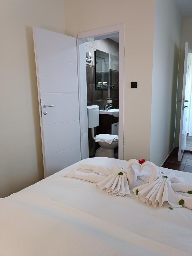 V & V Villa Lalince Ngoại thất bức ảnh