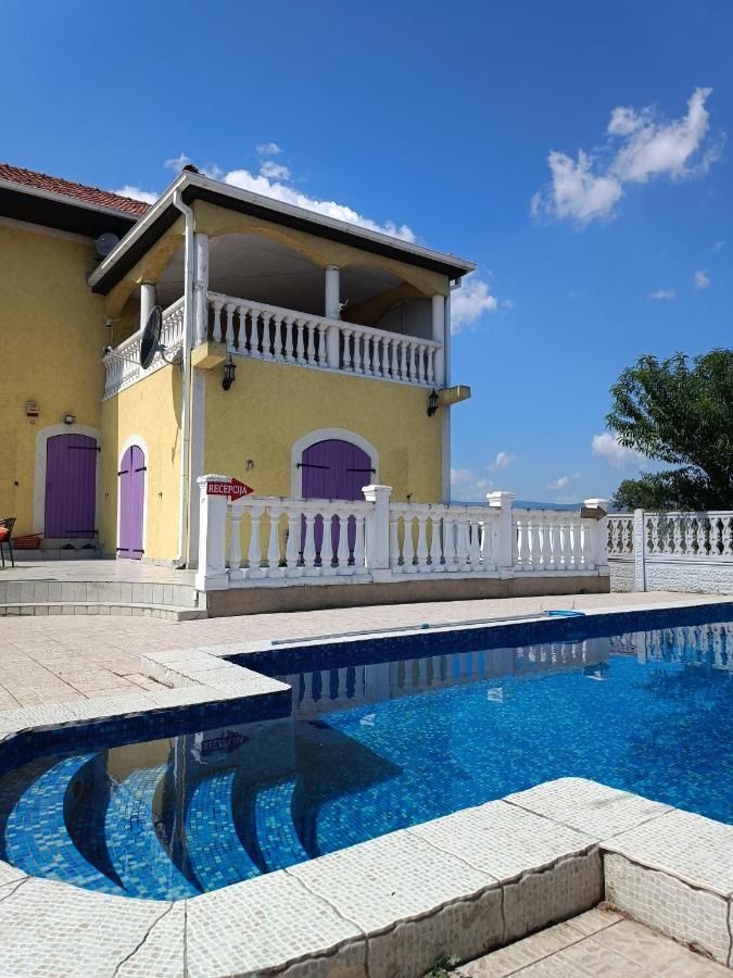 V & V Villa Lalince Ngoại thất bức ảnh